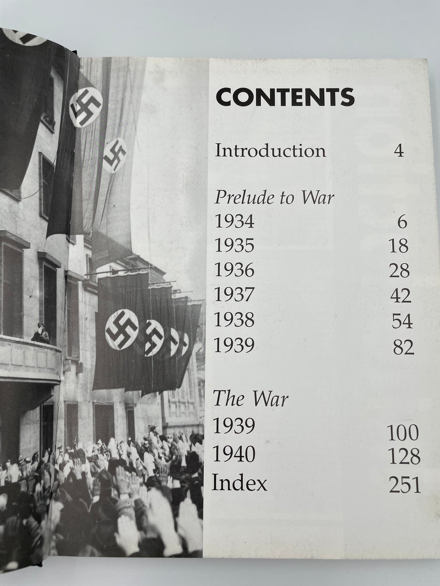 Berlin Diary, 1934-1941: The Rise of the Third Reich (Illustrated Edition) by William L.Shirer