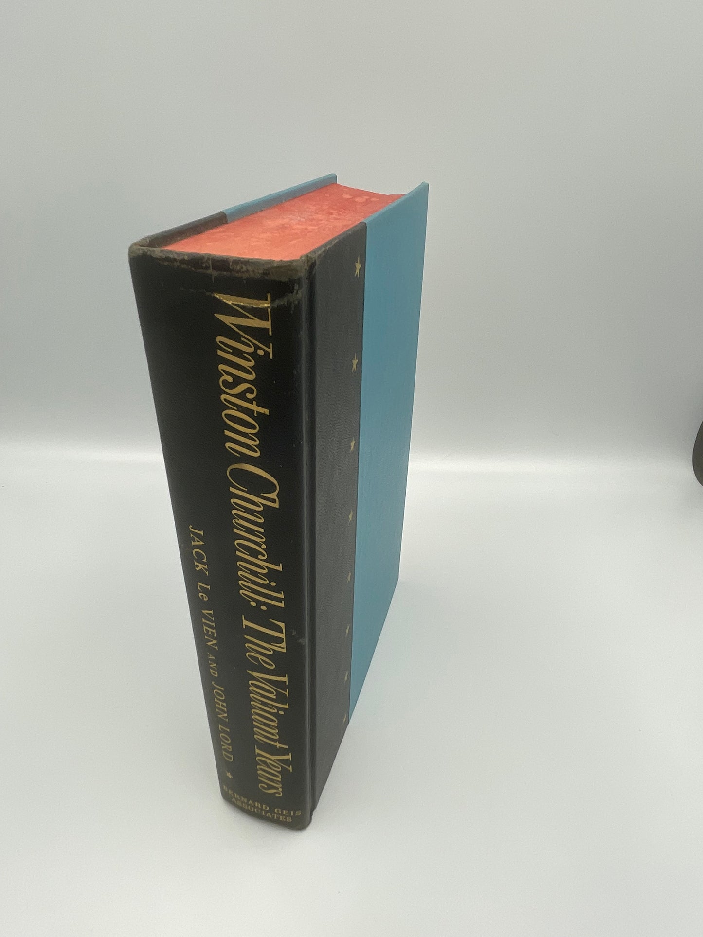 Book spine of ‘The Valiant Years’.