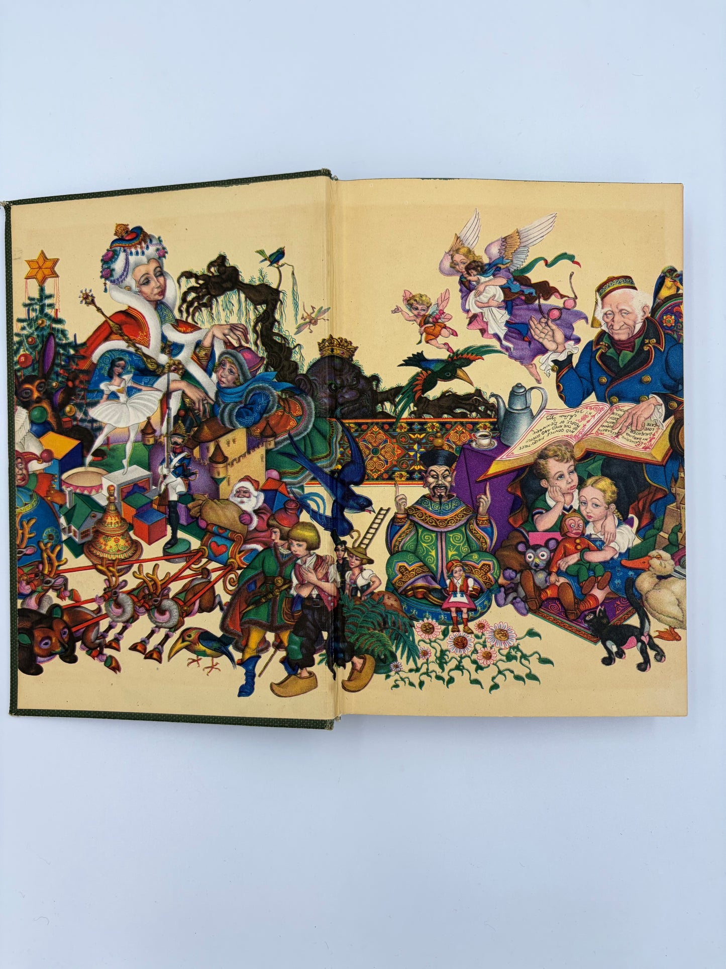 Illustrated end papers from the book ‘Andersen's Fairy Tales’ By Hans Christian Andersen.