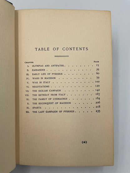 Page with table of contents from ‘Makers of History: Pyrrhus’ by Jacob Abbott