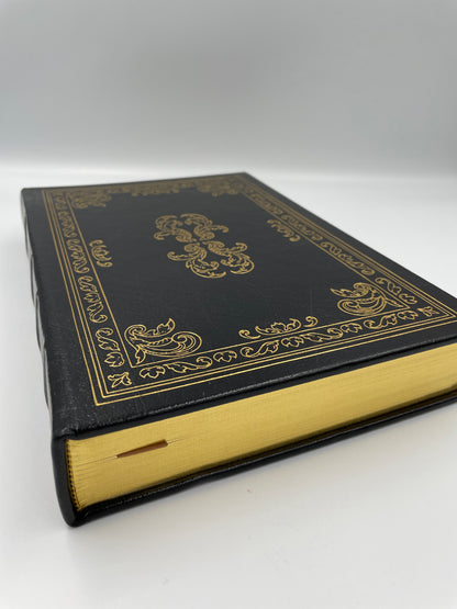 Book cover with gilded edges of "The Life and Opinions of Tristram Shandy" by Laurence Sterne (Collector's Edition 1980)
