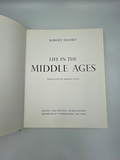 Title page of book ‘Life in the Middle Ages’