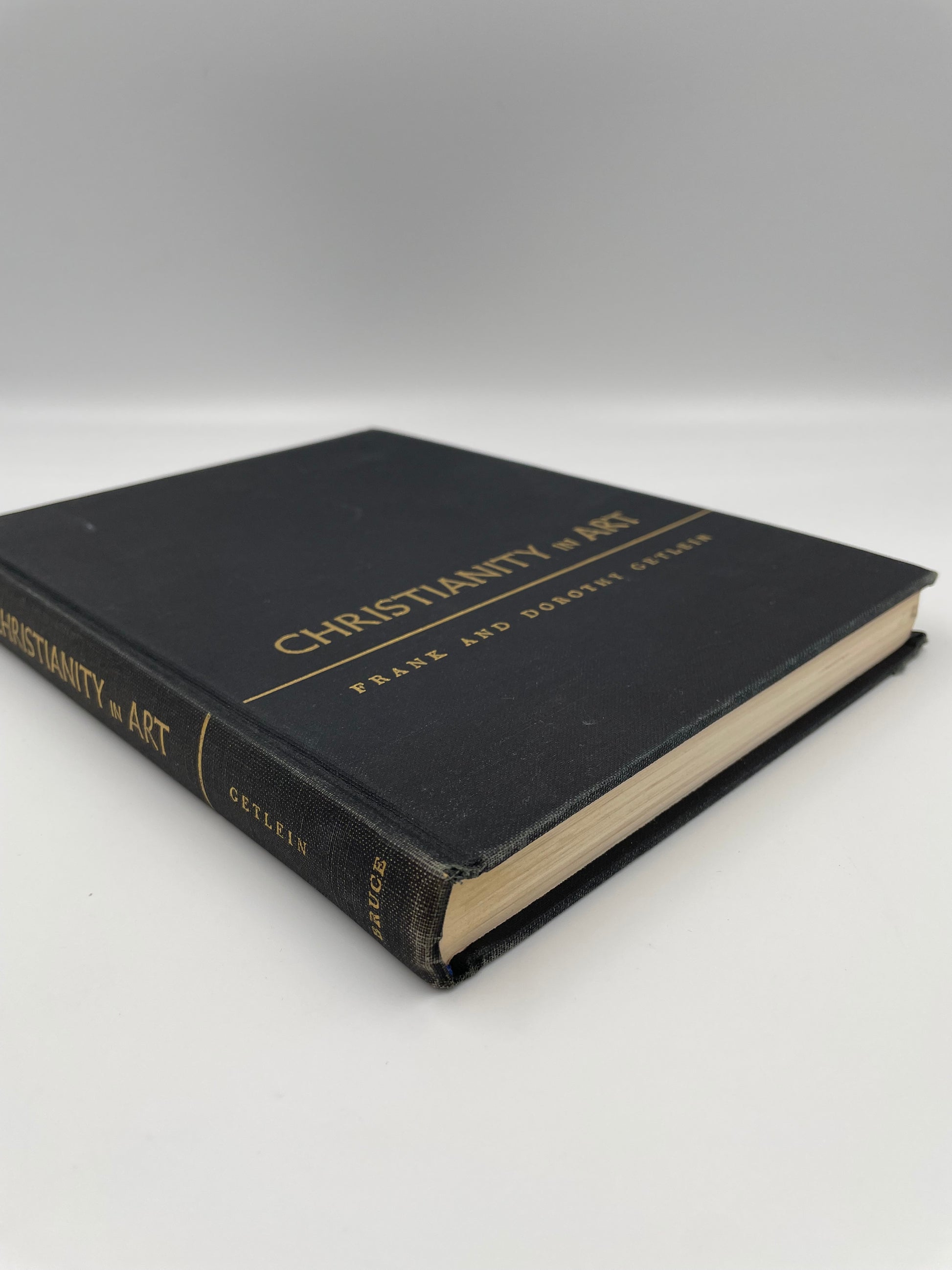 Book cover and spine view of 'Christianity in Art' by Frank and Dorothy Getlein.