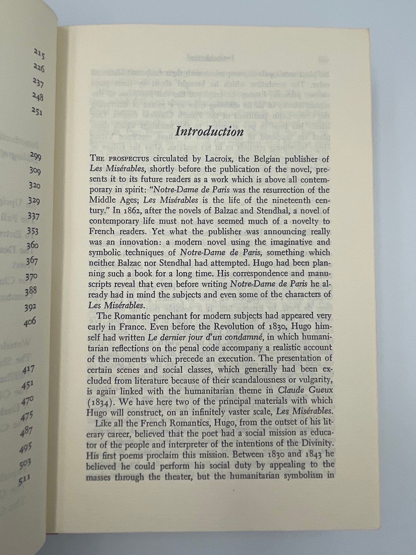 Les Miserable by Victor Hugo (International Collector's Library)