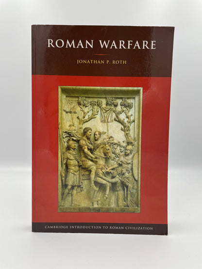 Book cover of 'Roman Warfare' by Jonathan P. Roth on a white background.