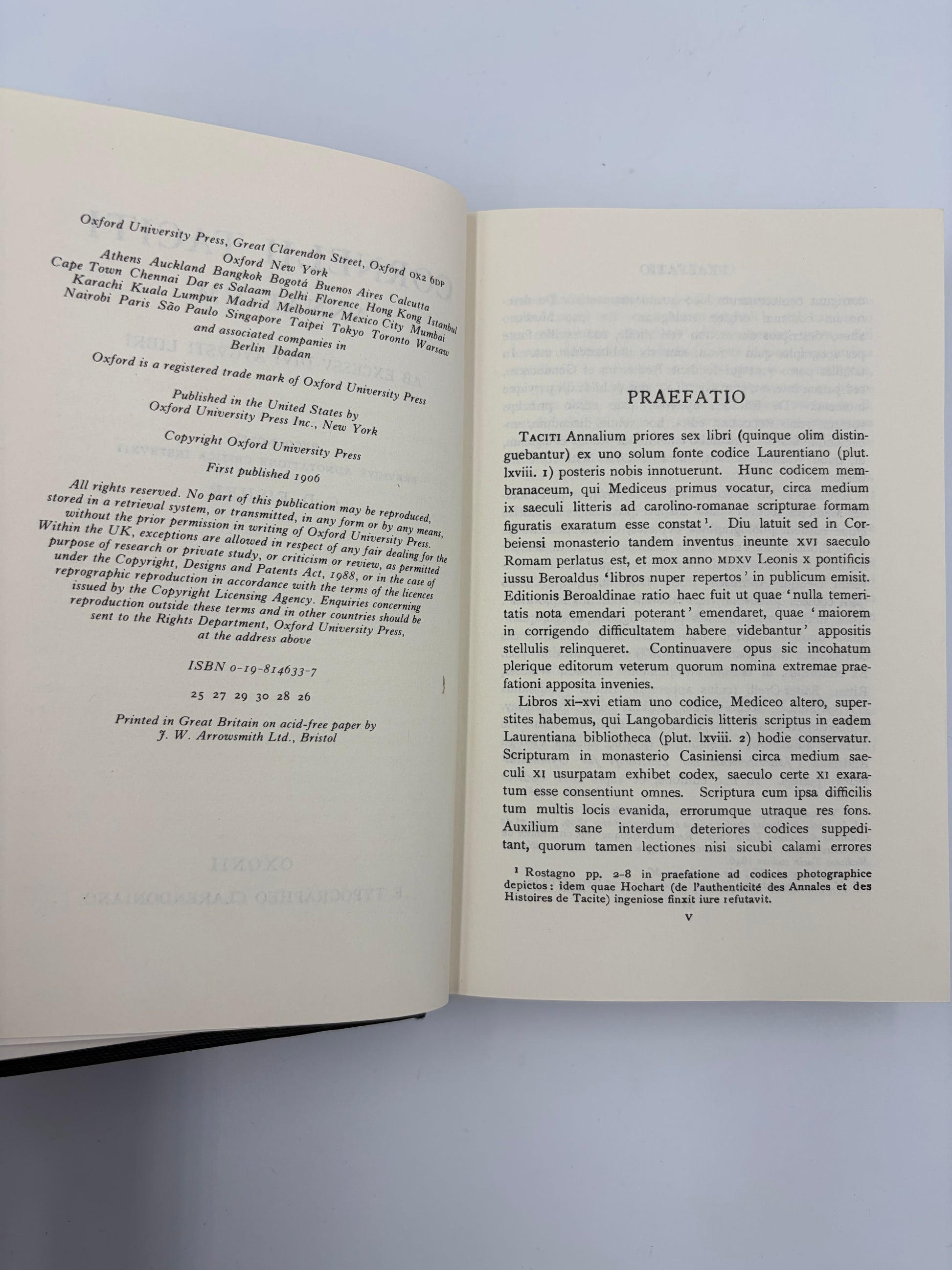 Publisher information page and preface page in Latin from the book ‘Cornelii Taciti — Annalium Ab Excessu Divi Augusti Libri’ (Oxford Classical Text)