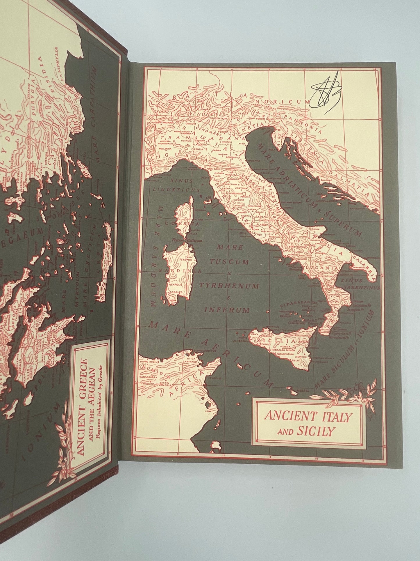 Inside cover pages of ancient Italy and Greece from ‘The Life of Greece’ by Will Durant 