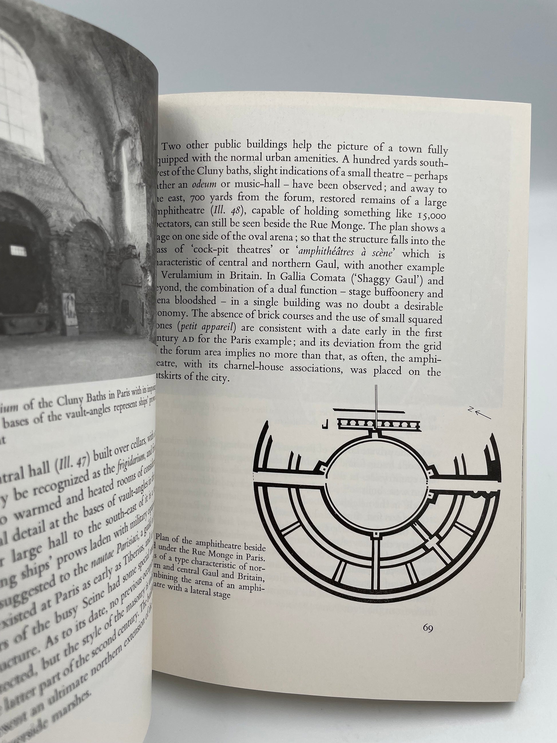 Page 69 with text from ‘Roman Art and Architecture’ by Mortimer Wheeler