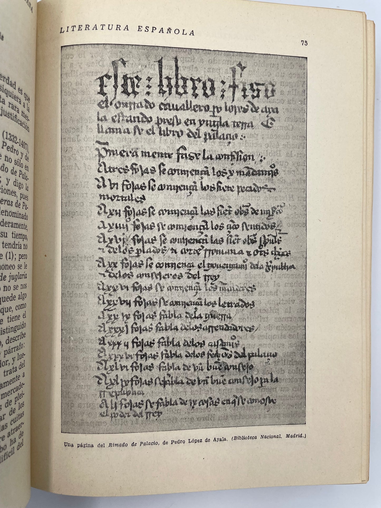 Page with an illustration of old text from the book, ‘Historia de la Literatura Española e Hispanoamericana’.