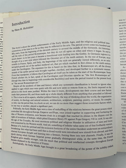 Intro page of ‘Art of the Early Middle Ages’ 